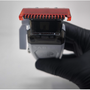 Kit de 8 contre peignes BARBER CORNER rouge translucide